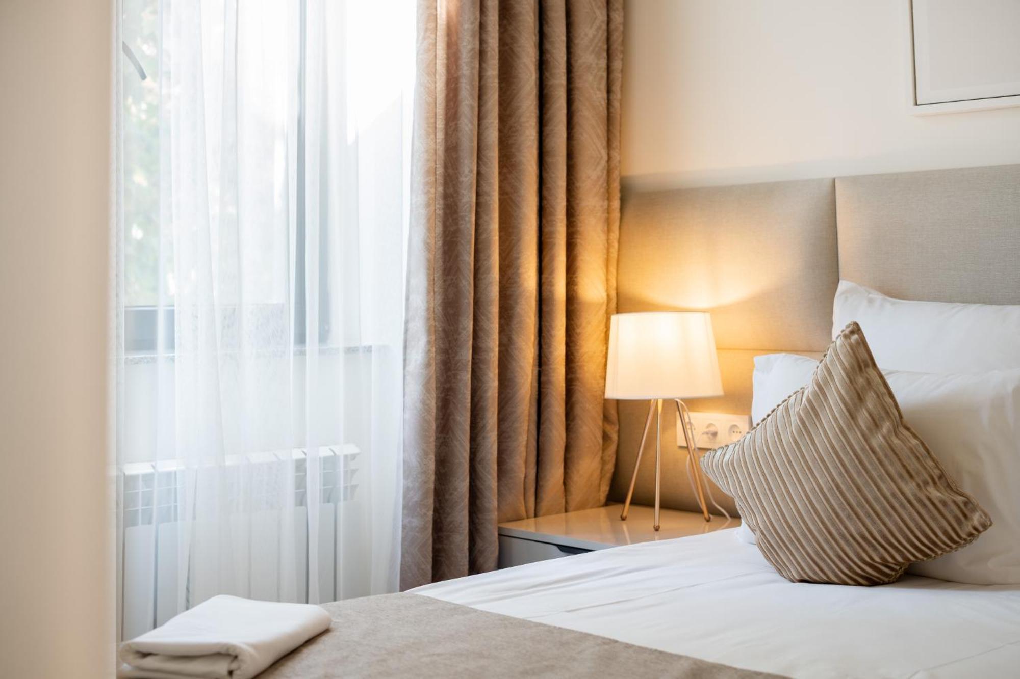Ris Opera Apartments Ереван Екстериор снимка