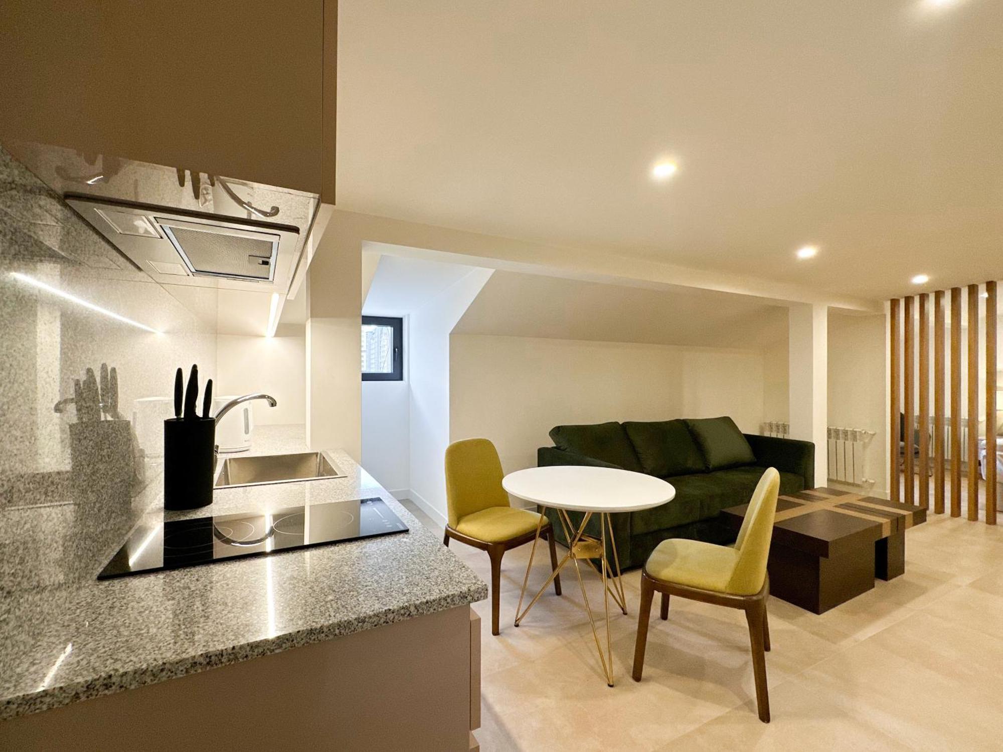 Ris Opera Apartments Ереван Екстериор снимка